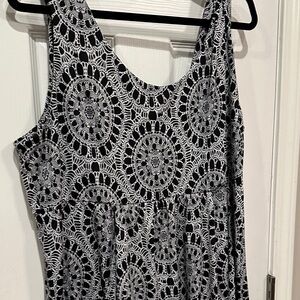 Black and White Patterned Sleeveless beach cover-up!!